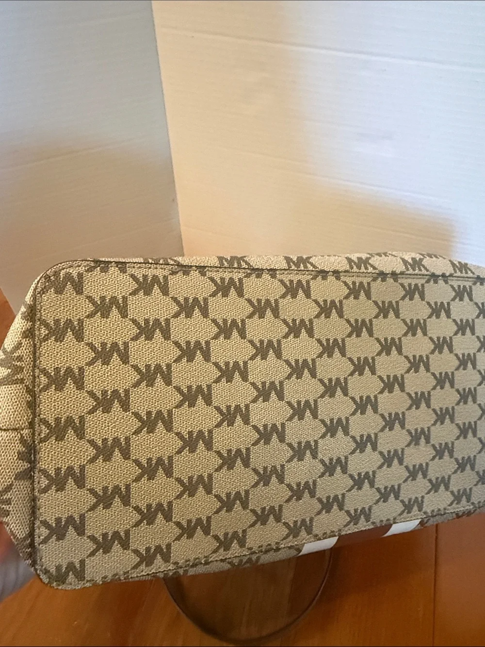Michael Kors monogram Beige and Brown Logo Stripe Tote 13x16”READ